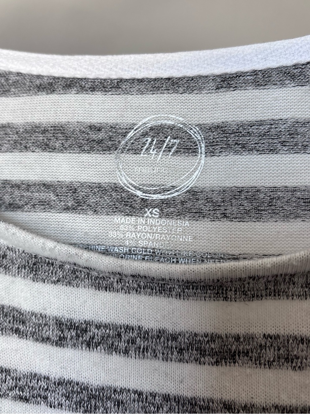Maurices Striped Ruffle-Cuff Top | Size XS | Excellent Condition - Picture 3 of 3
